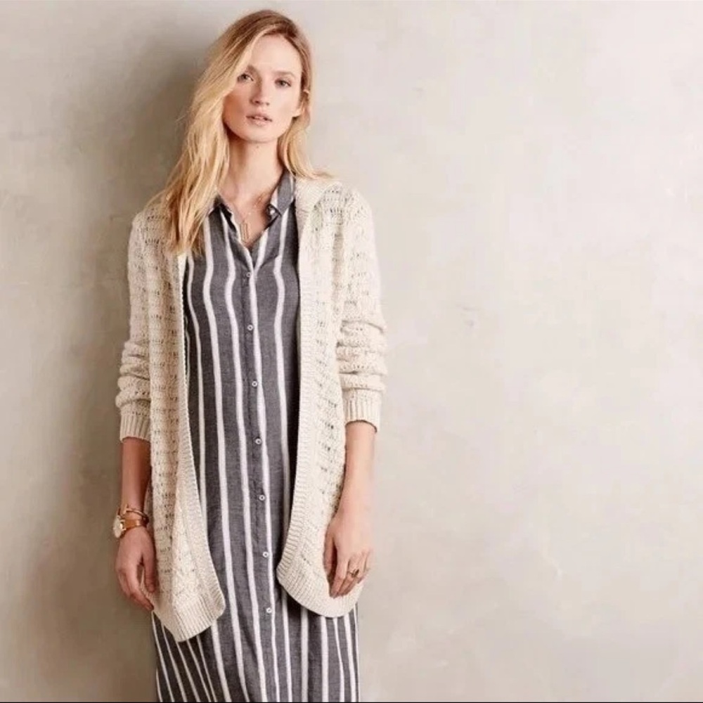 Anthropologie Sleeping on‎ Snow hooded open cardigan in a cream color